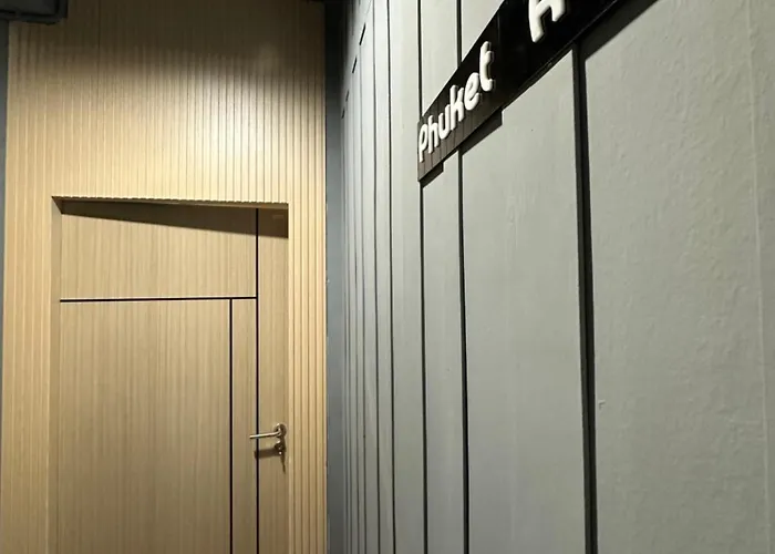Phuket Vibe, House, 7 Mins To Bts, Center, Private In Sathon, Private Bathroom, Bangkok, Thailand 3* 방콕